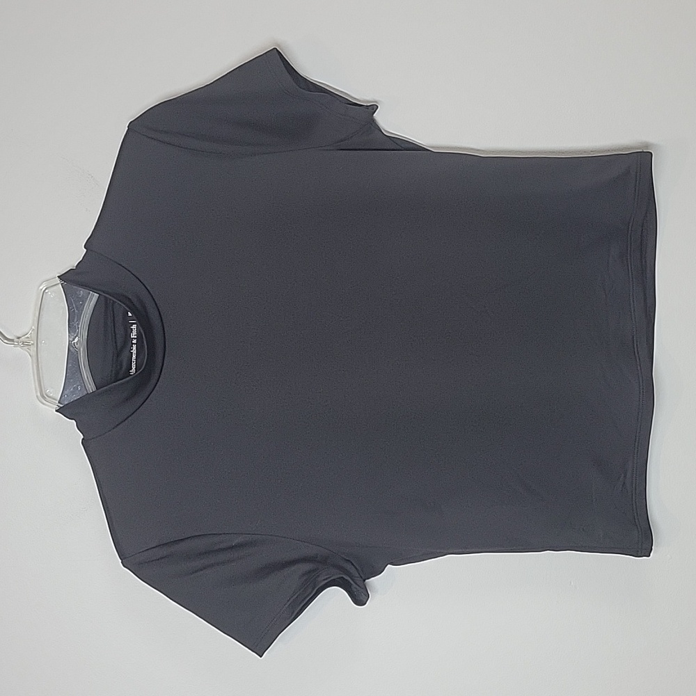 Abercrombie & Fitch black mock neck crop stretch top